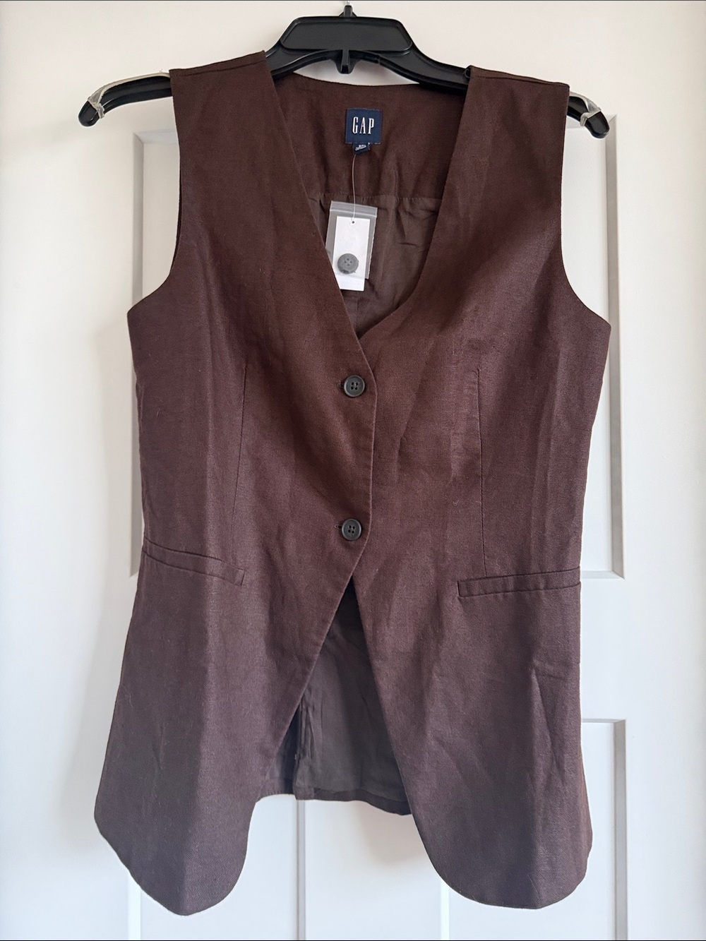 Gap linen long v neck vest